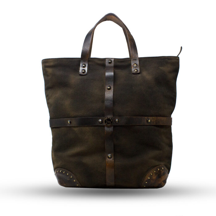 Crisium front of the cognac colored bag