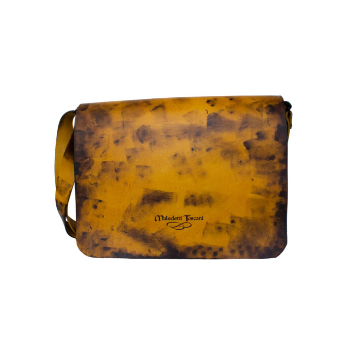 Capa 1 frontal del bolso teñido a mano en color amarillo limón-marrón oscuro