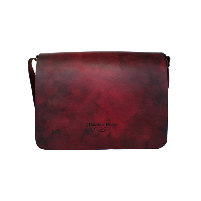 Capa 1 frontal del bolso teñido a mano en color rojo-marrón oscuro
