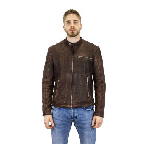 Perseus in front of the dark brown-cigar colored jacket