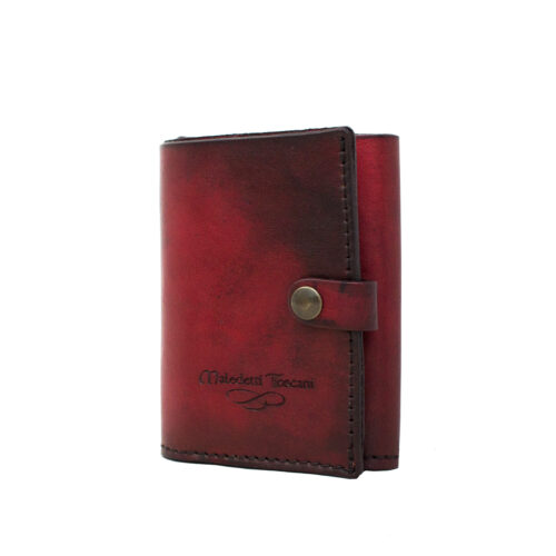 Wallet with 3 flaps with hand-dyed button, front in red-dark brown color