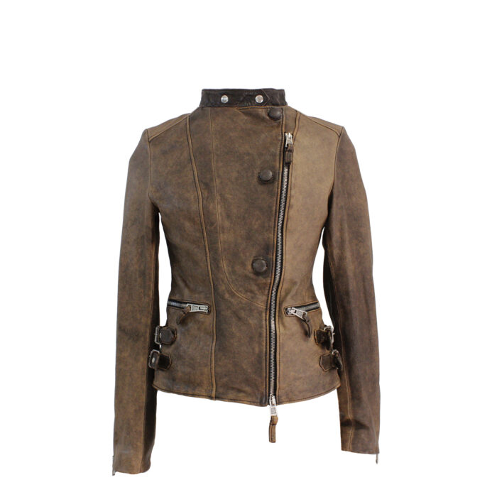 Hellas front of the brown-colored closed jacket
